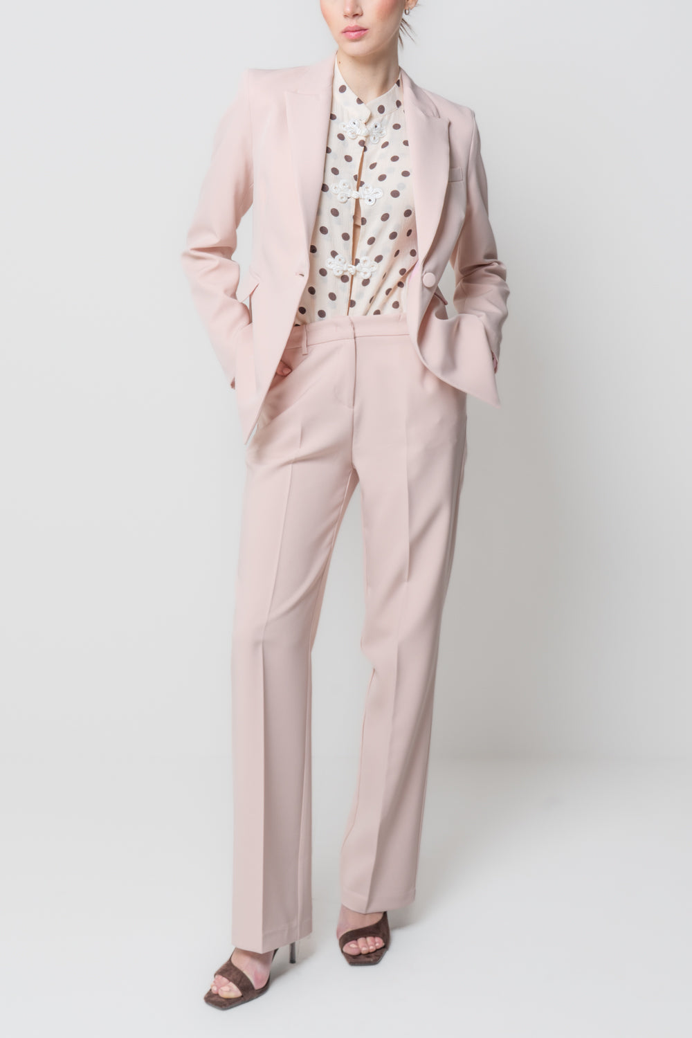 Pantaloni a palazzo da completo