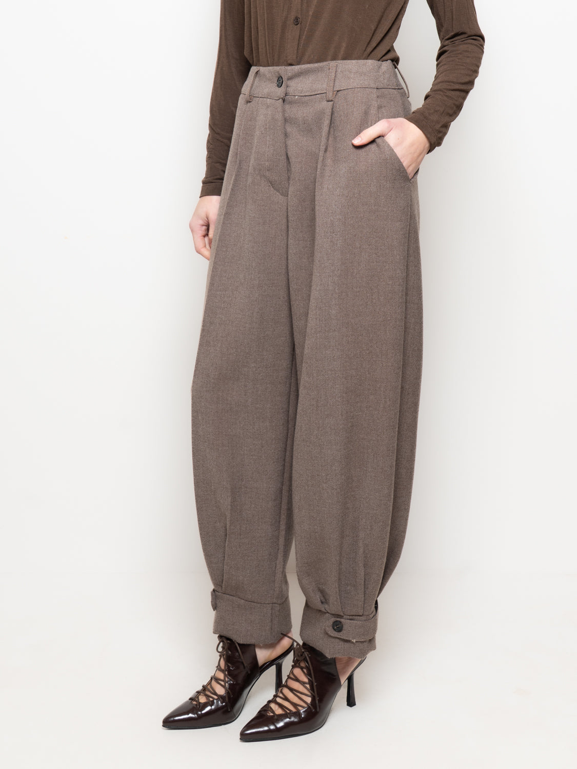 Pantalone cropped a vita alta con polsino