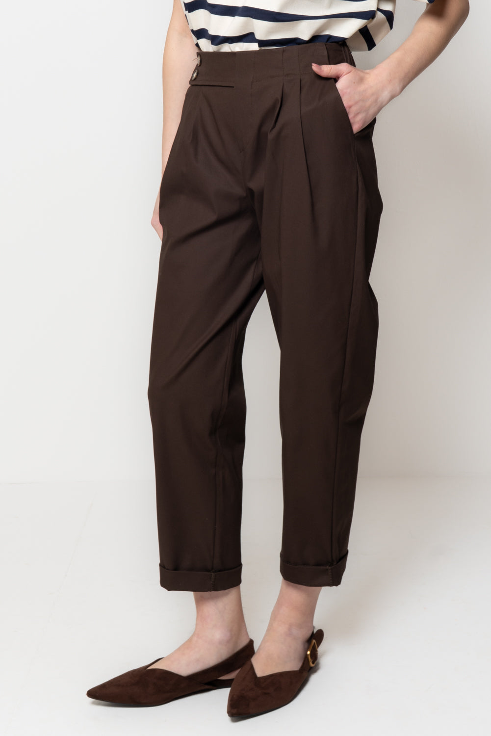 Pantalone in Cotone Due Bottoni
