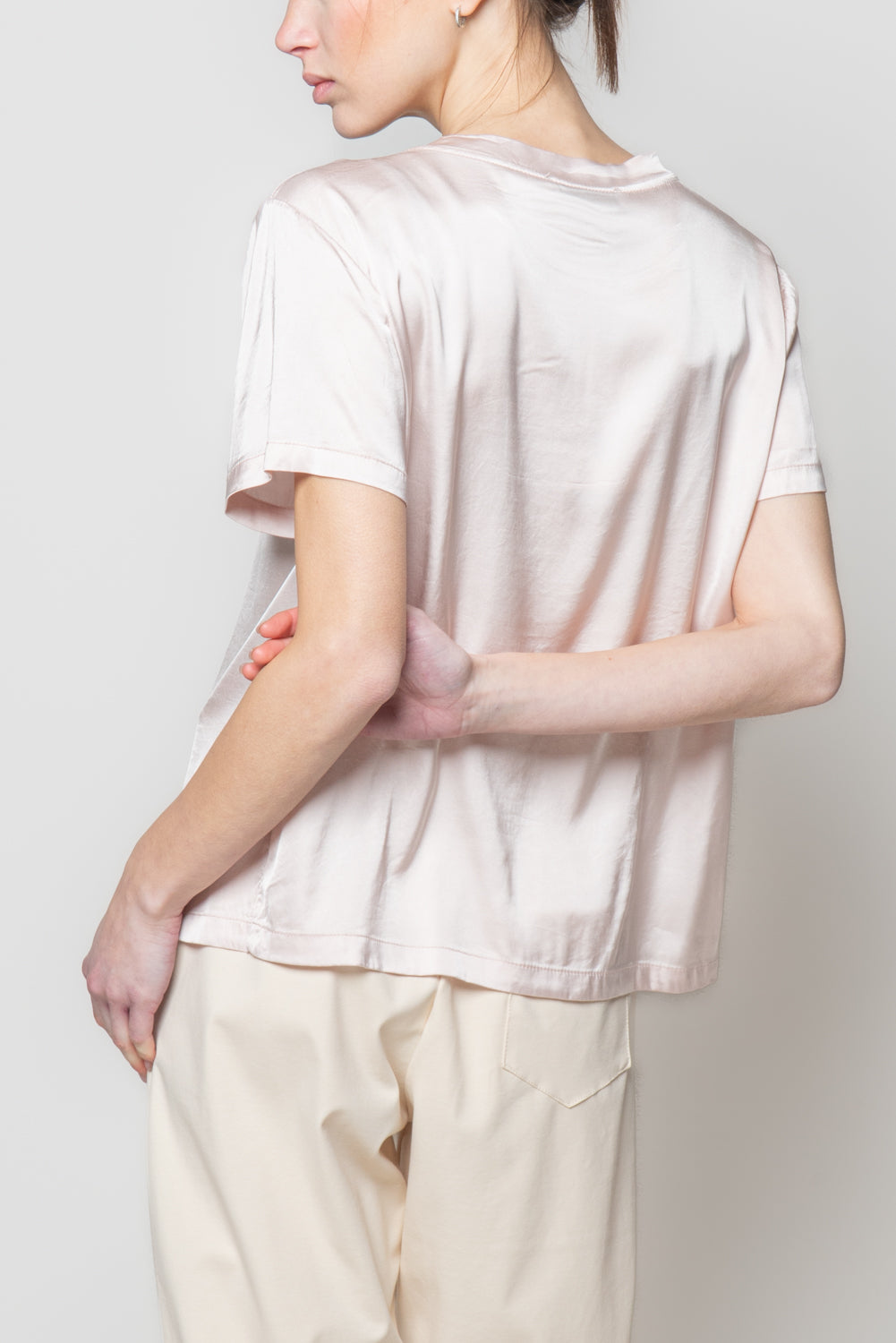 T shirt in satin
