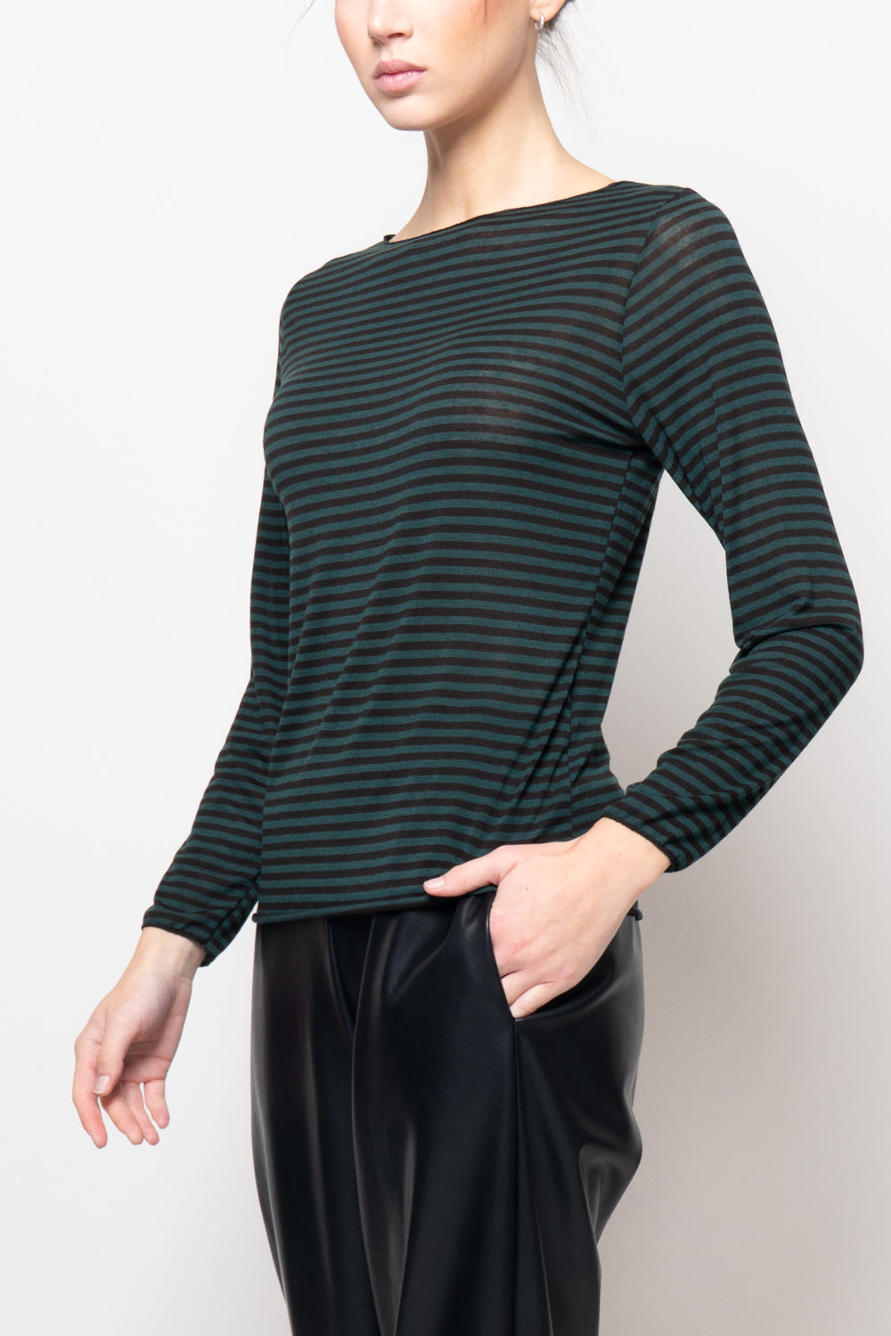 T shirt in misto cashmere a righe