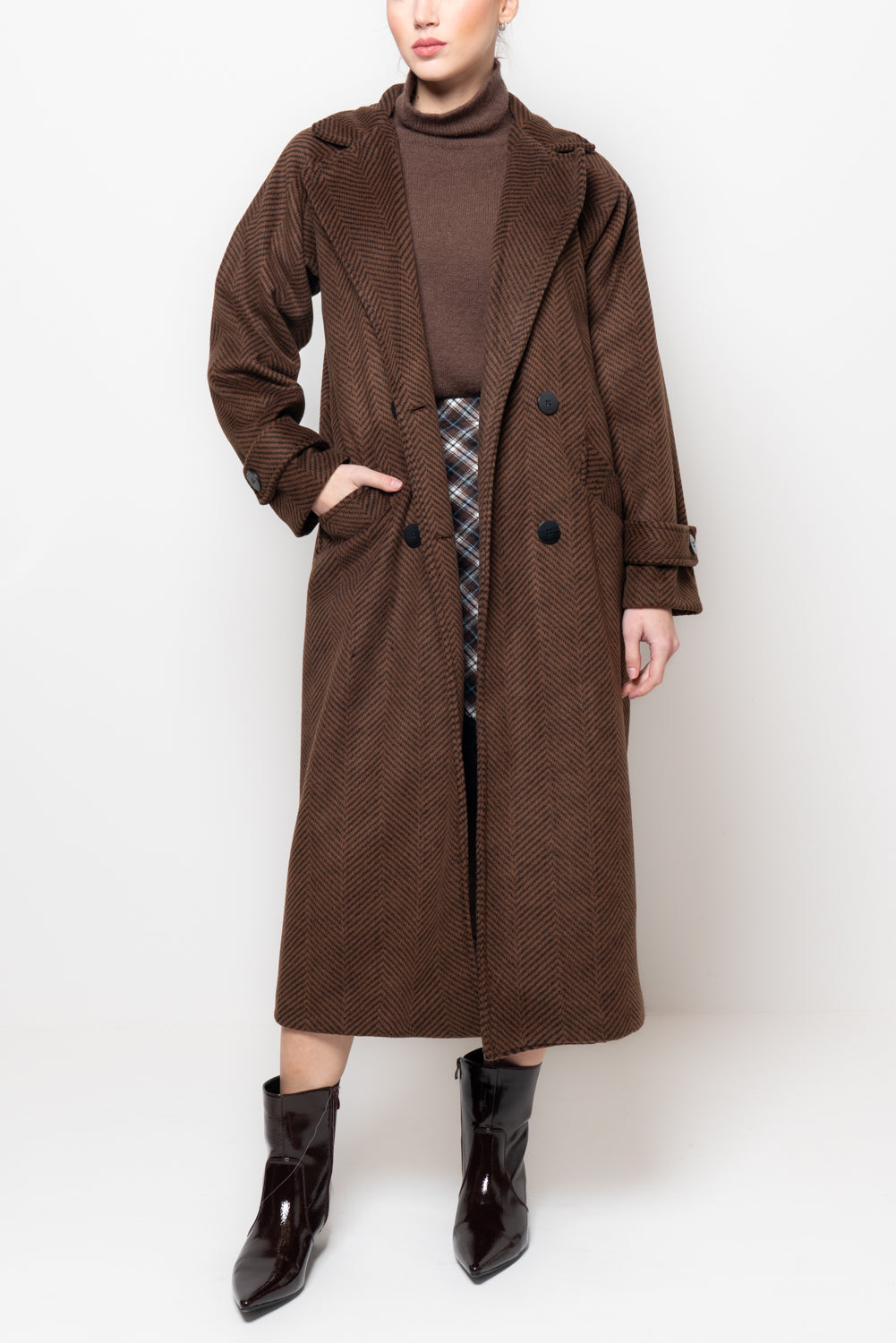 Cappotto doppio petto in fantasia spigata