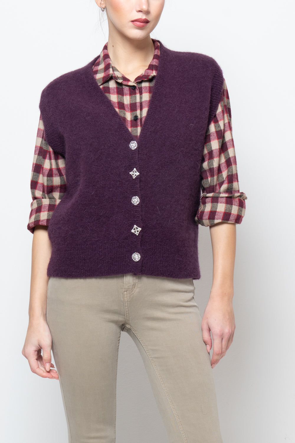 Gilet con bottoni gioiello