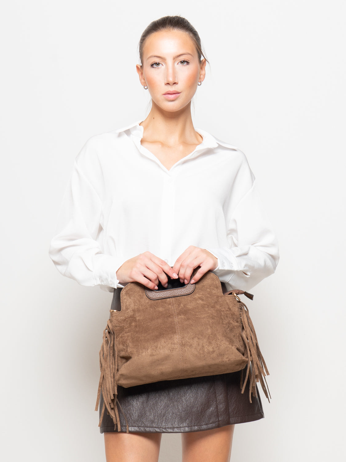 Borsa con frange laterali