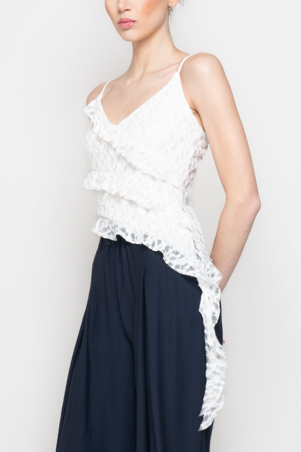 Top in Pizzo crop con Volant
