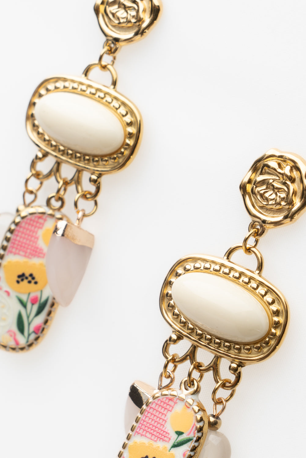 Orecchini Pendenti Charm e Fiori