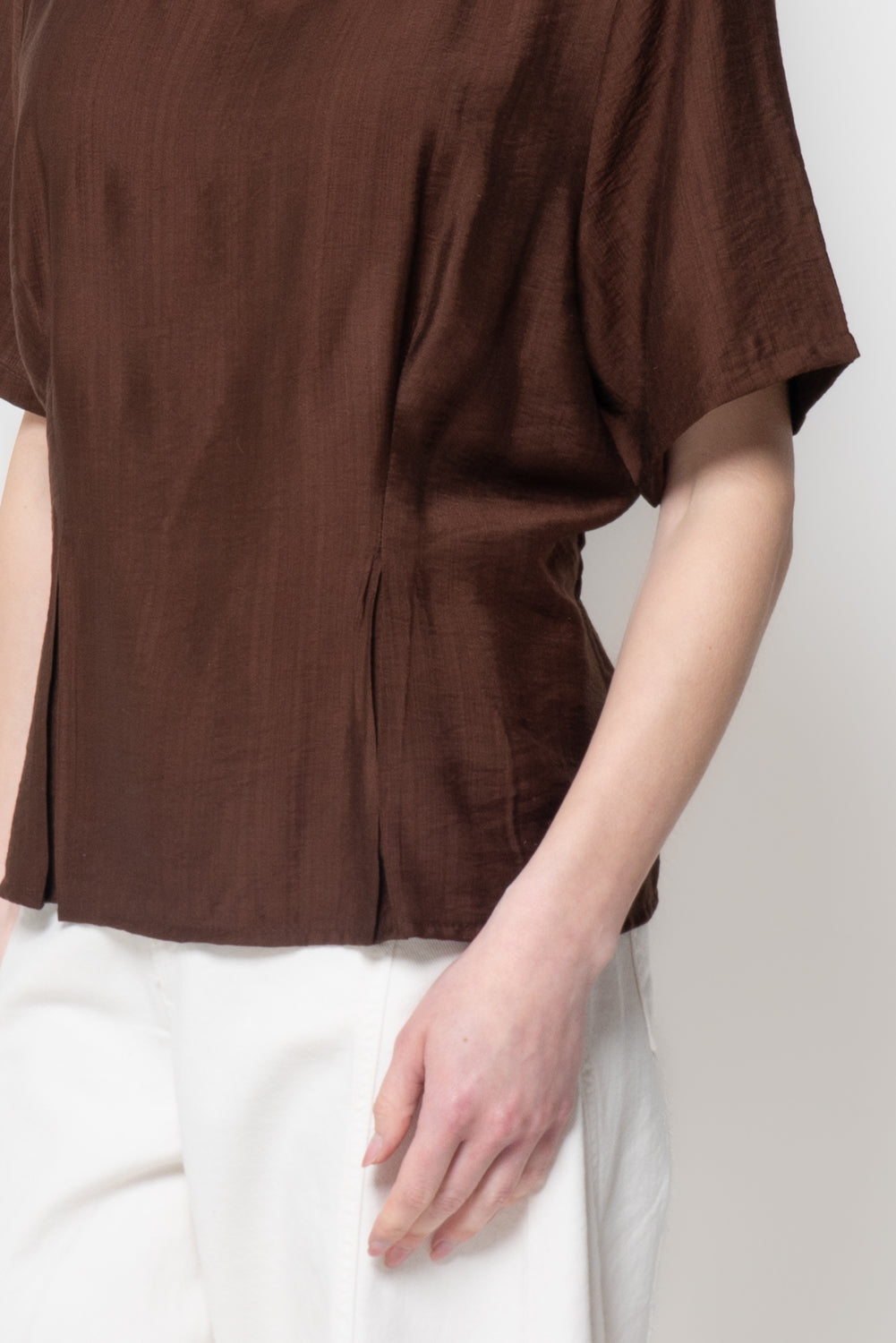 Blusa con Arricciatura Posteriore