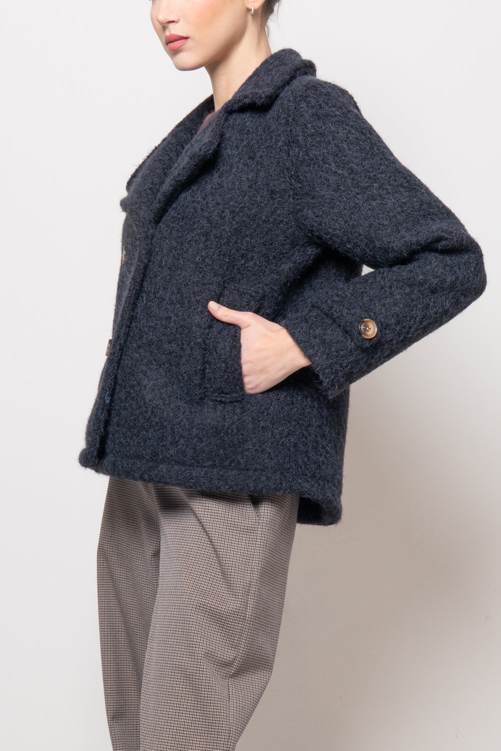 Cappotto bouclé corto