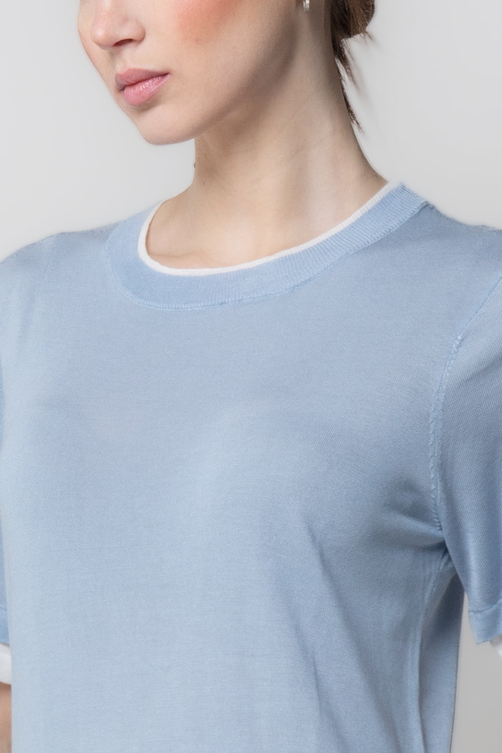 T-shirt in Maglia con Profili a Contrasto