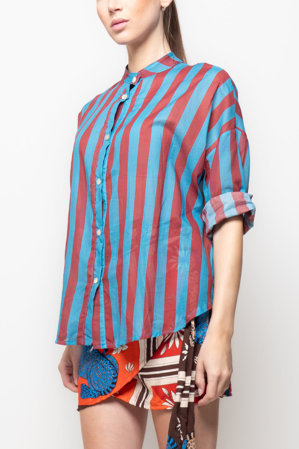 Camicia alla coreana a righe