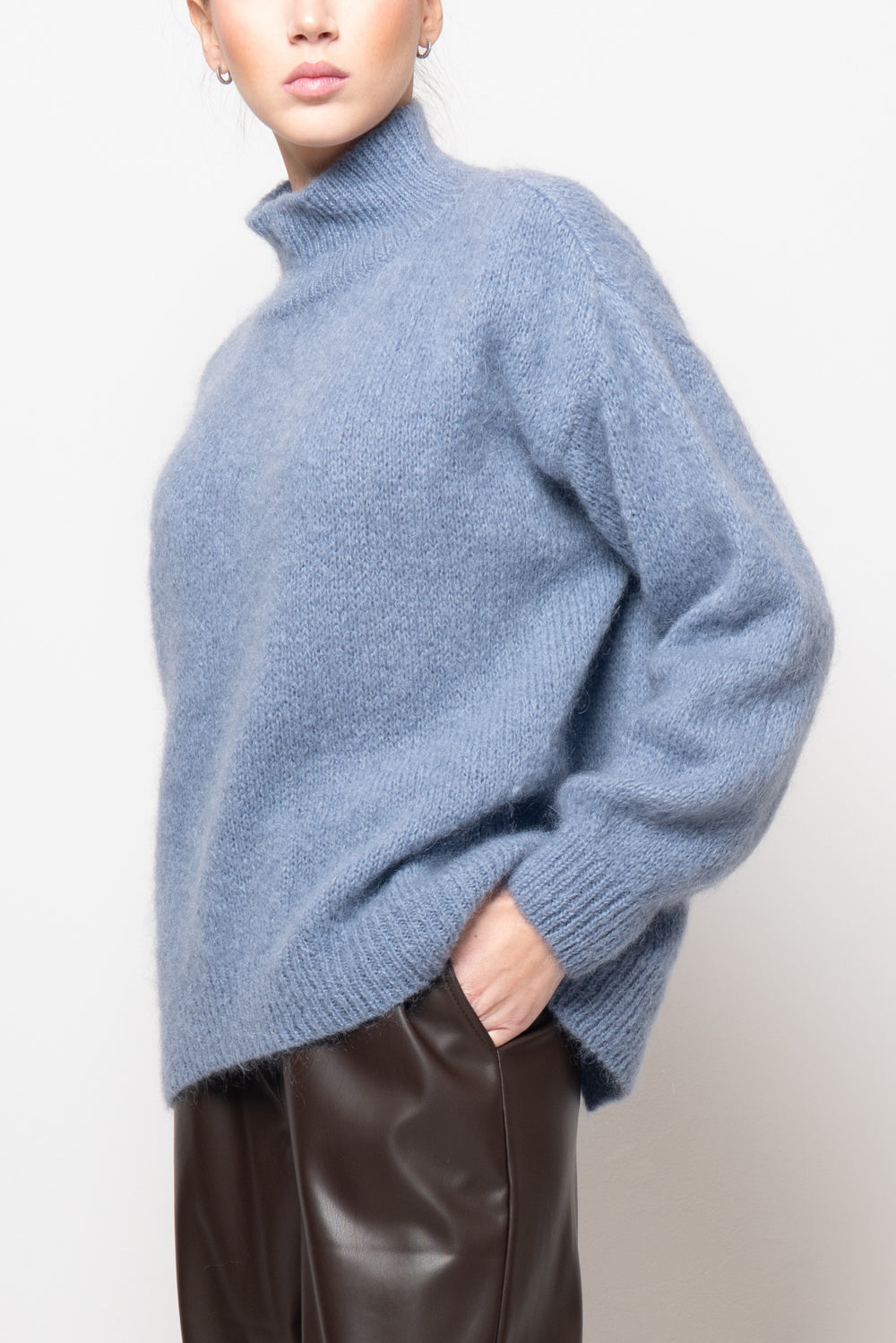 Maglia collo a cratere