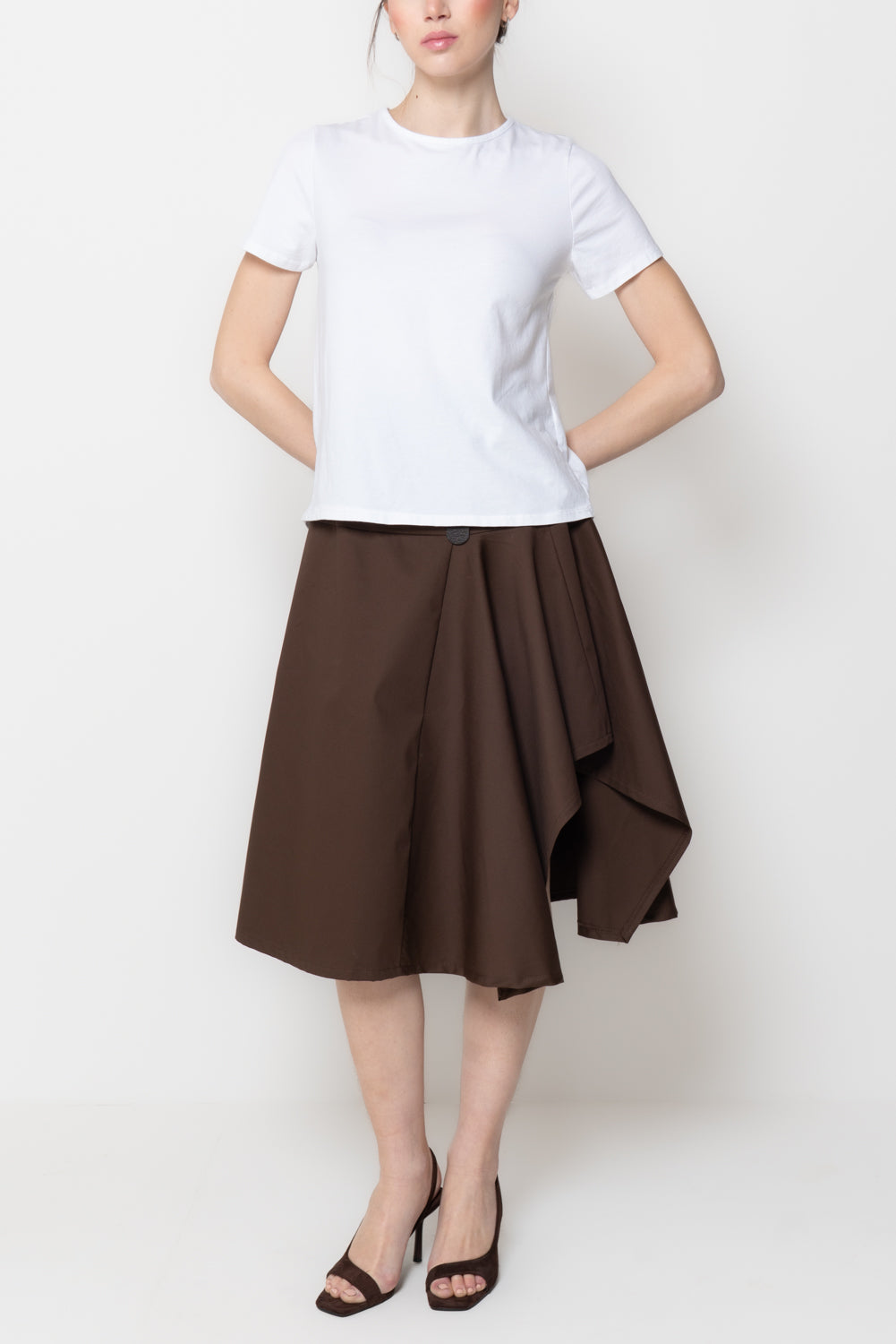 T-shirt con Dettaglio Cut-out e Nodo