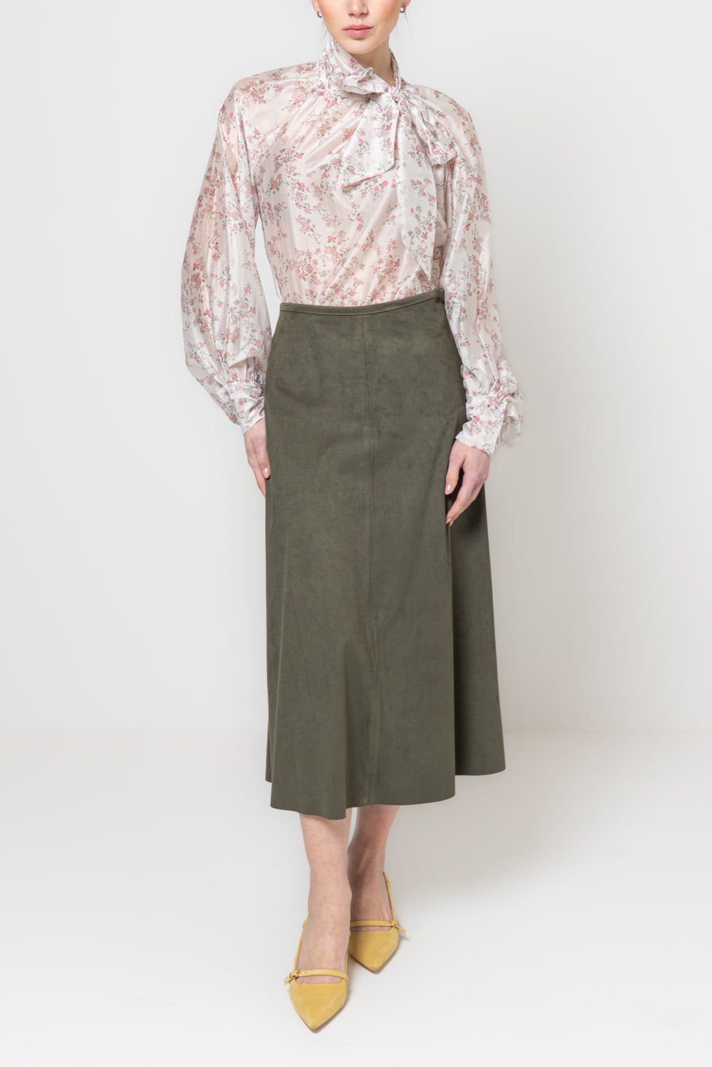 Lunguette a trapezio in suede