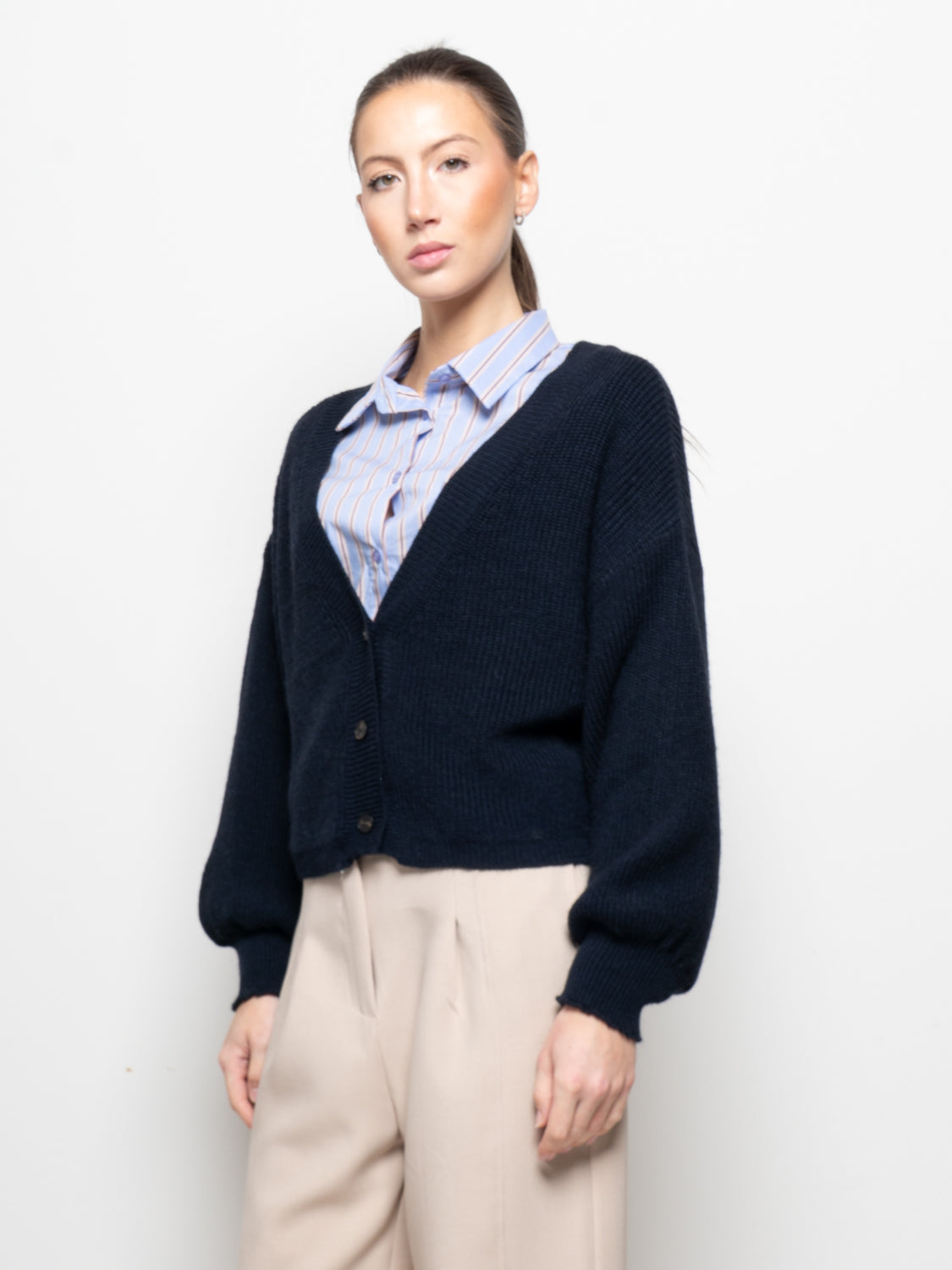 cardigan crop doppio V