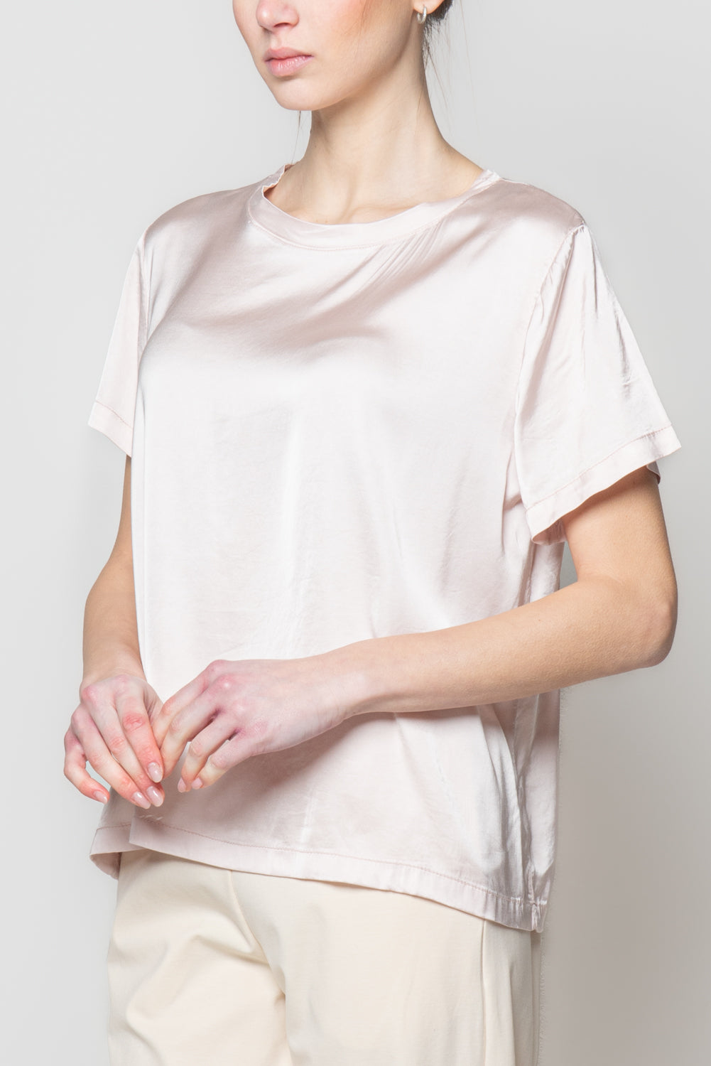T shirt in satin