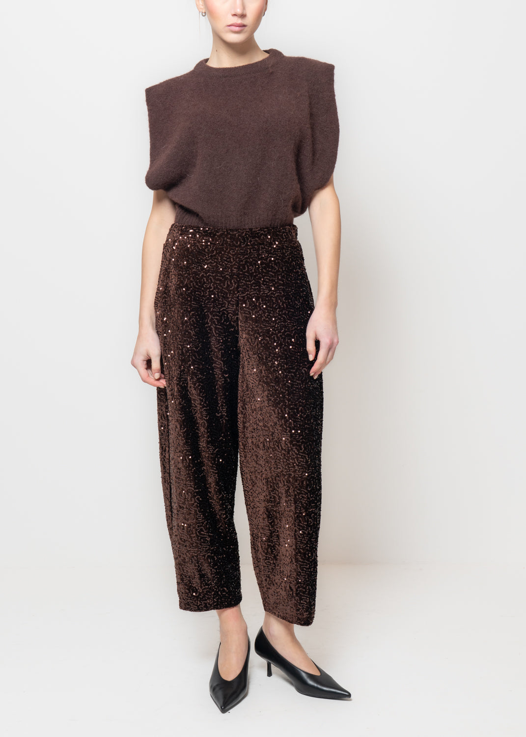 Pantaloni barrel in paillettes e ciniglia