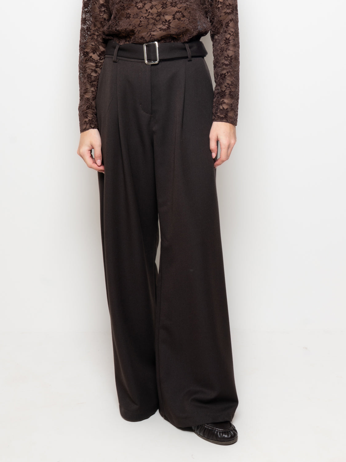 Pantalone palazzo vita alta con cintura