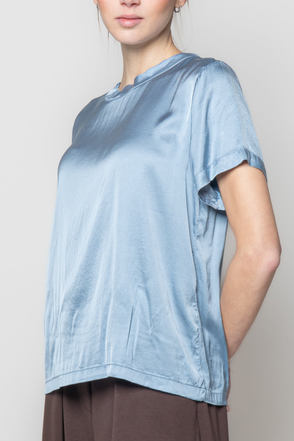 T shirt in satin