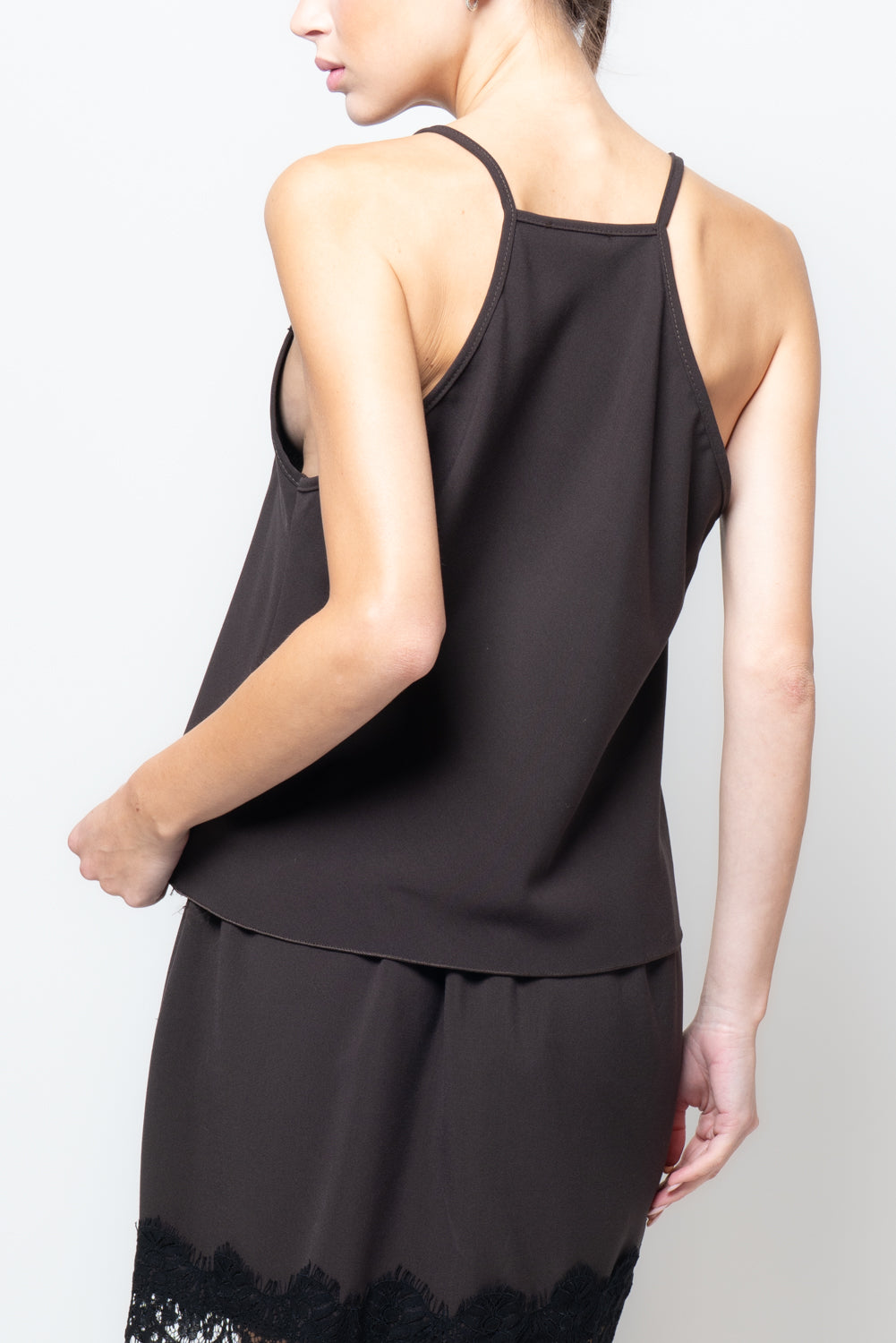 Top halter con pizzo