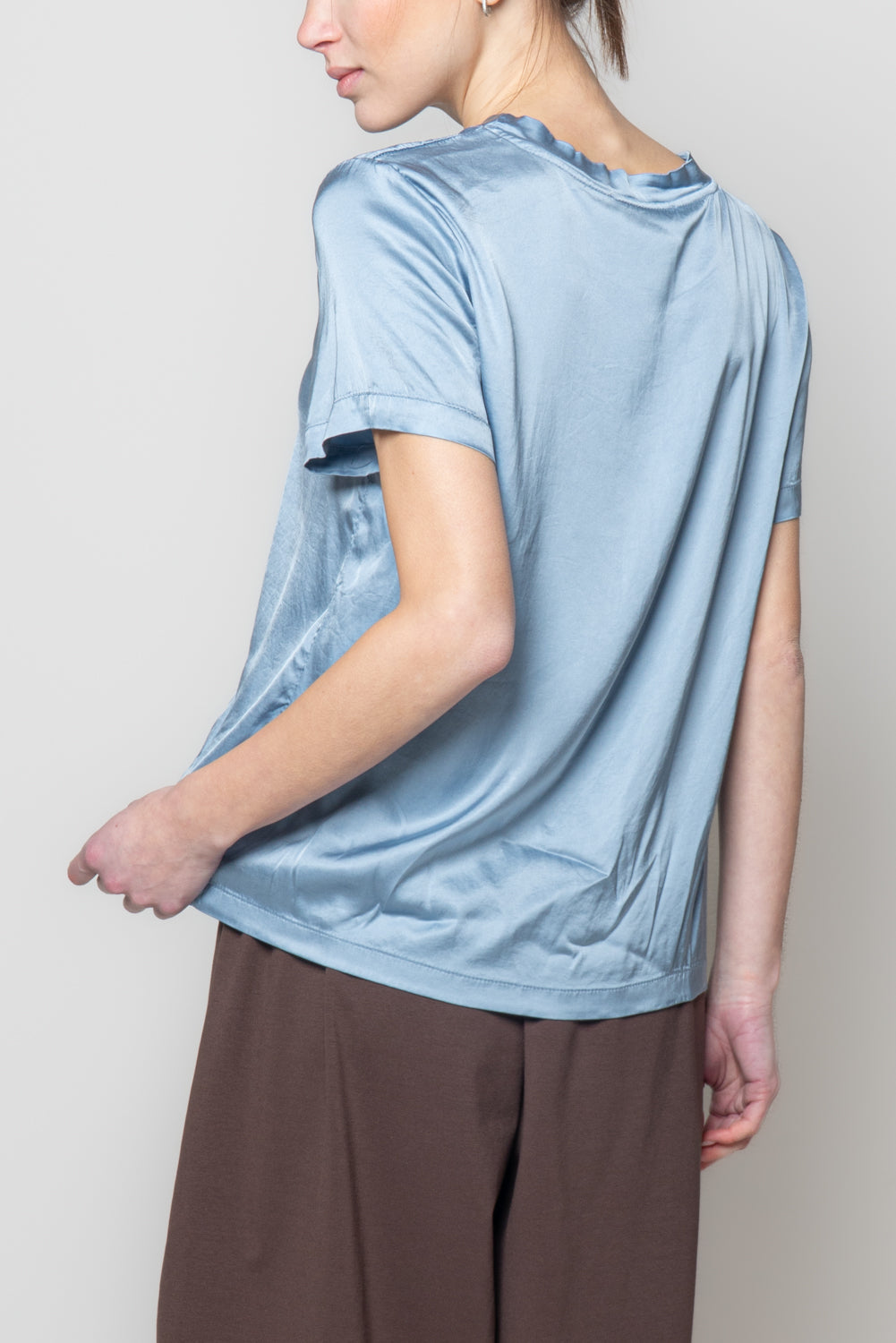 T shirt in satin