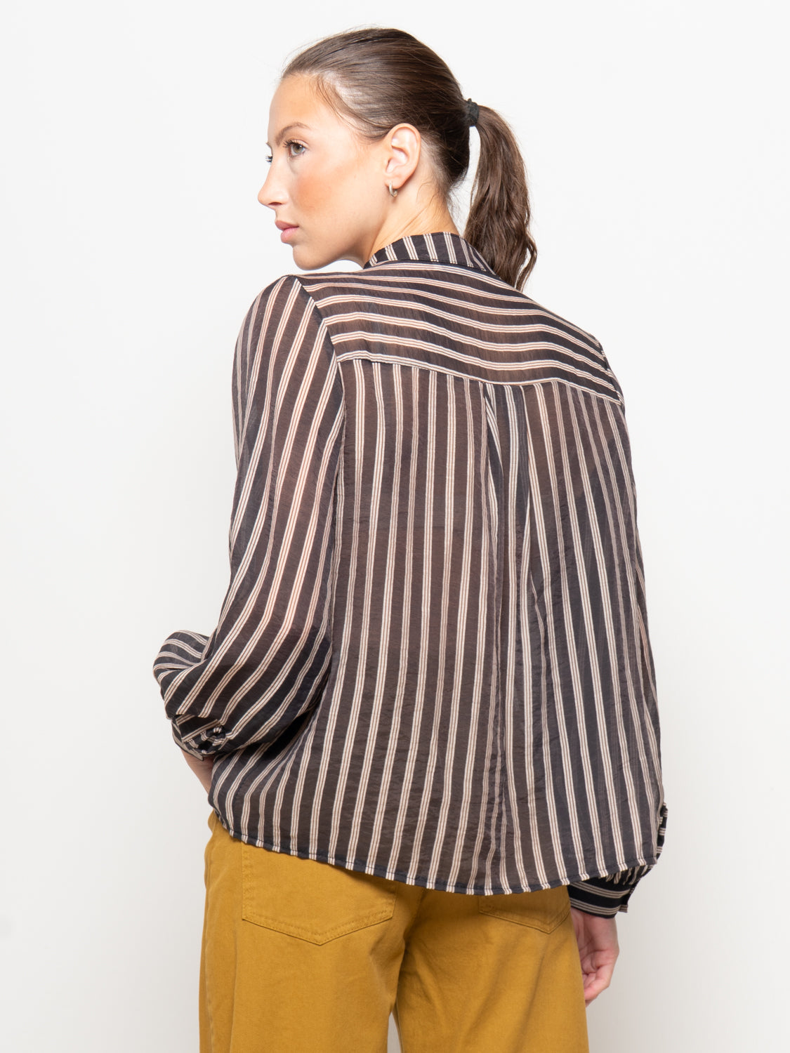 Camica a righe con rouches