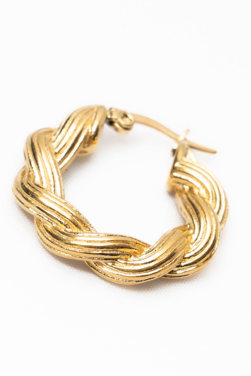 Orecchini a cerchio intrecciato