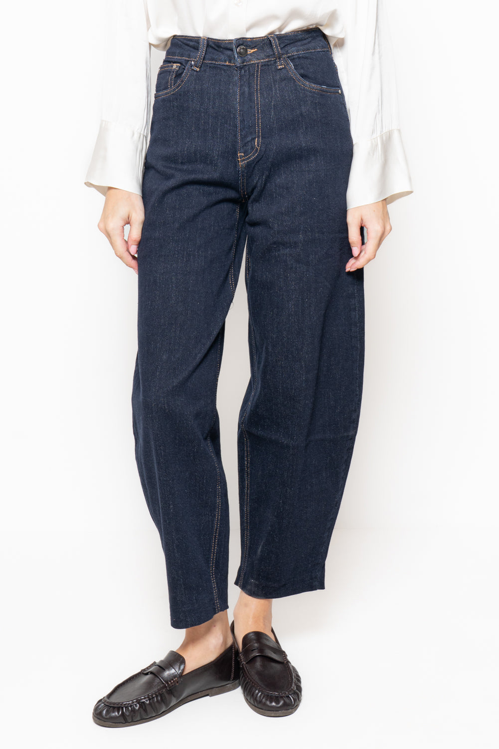 Jeans barrel