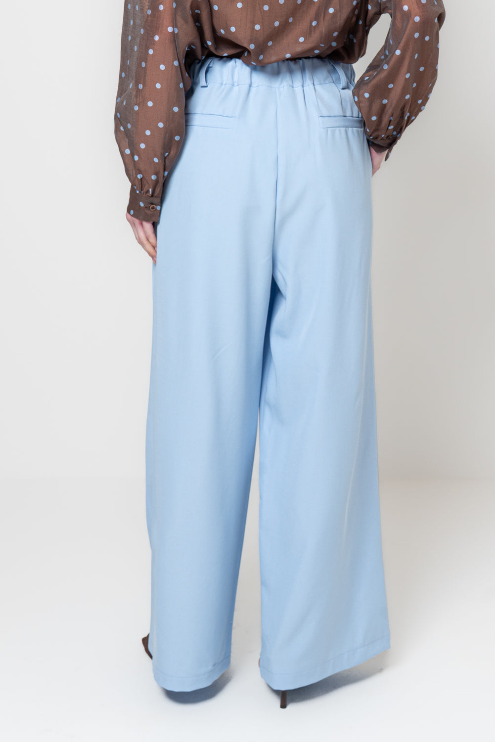 Pantaloni palazzo con pinces