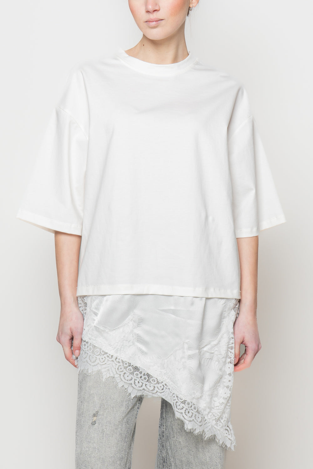 T shirt con pizzo combinato