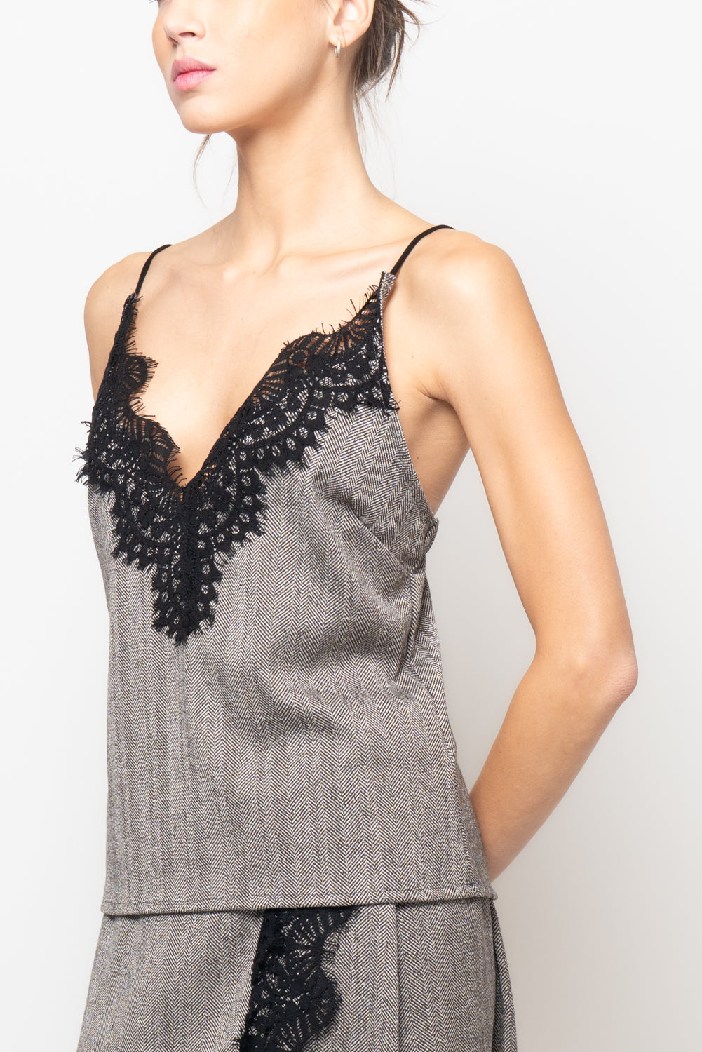 Top in tweed con profilo in pizzo