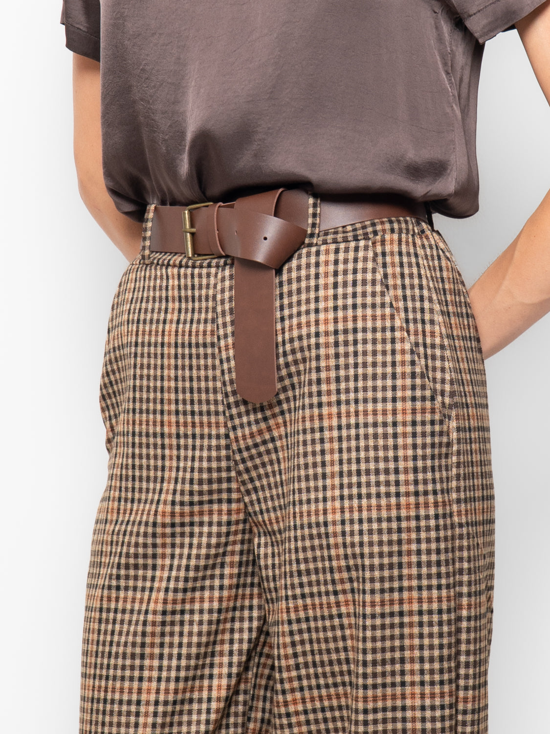 Pantalone baggy a quadretti con cintura