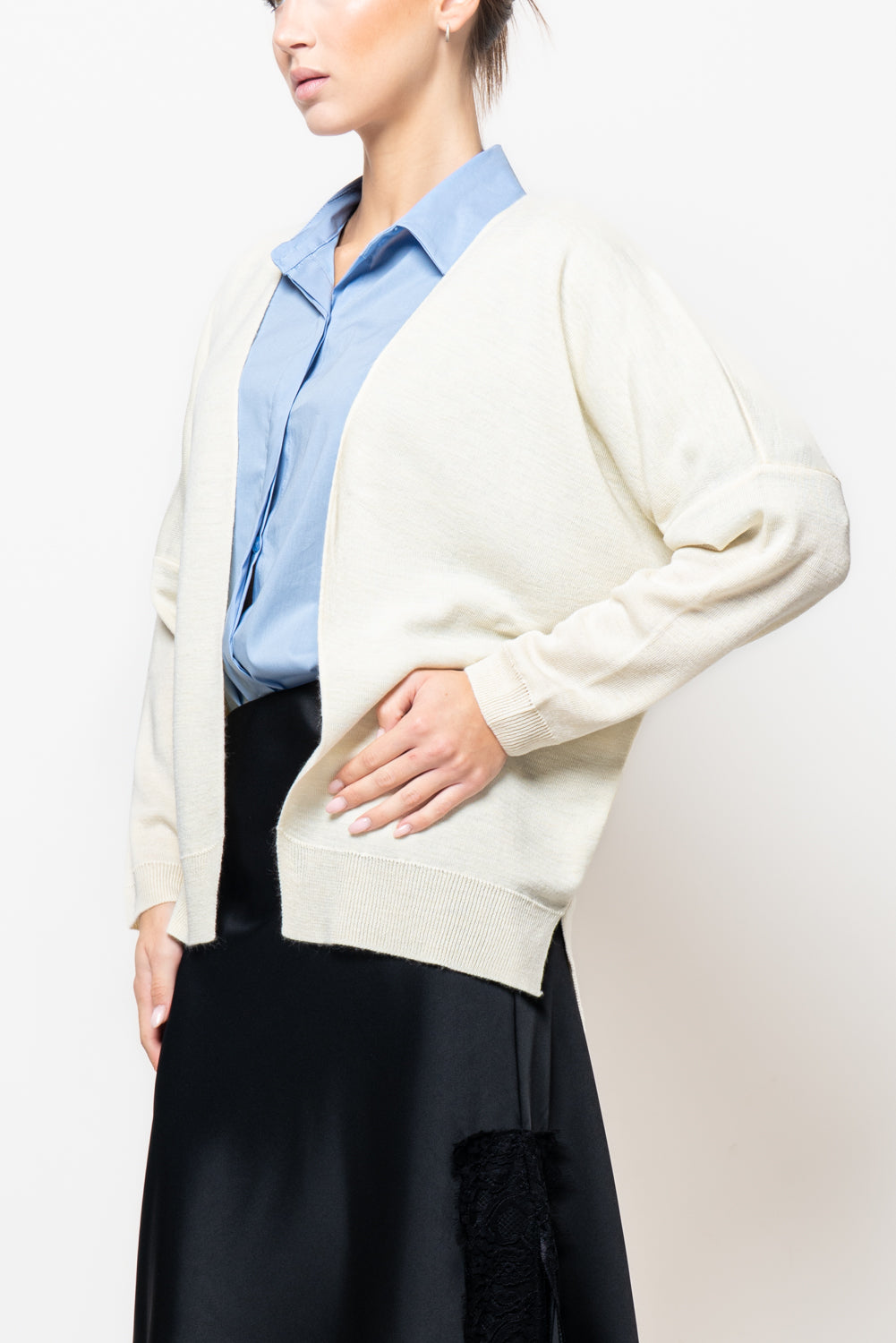 Cardigan in misto lana con spacchi