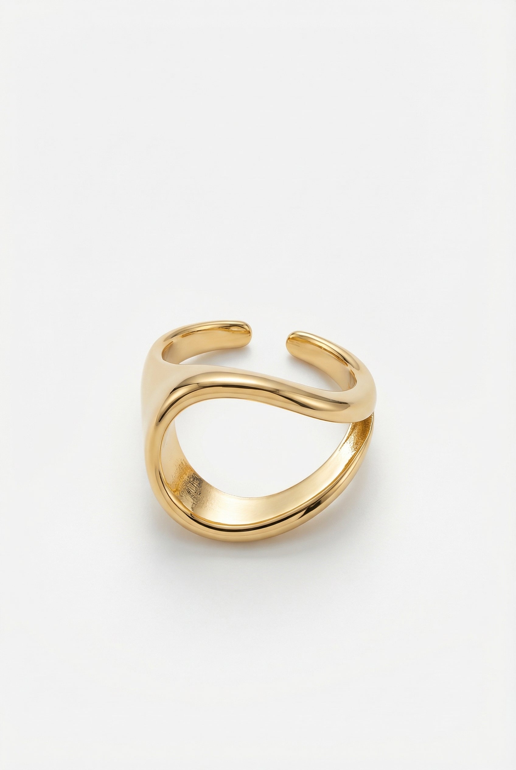 Anello a forma di goccia