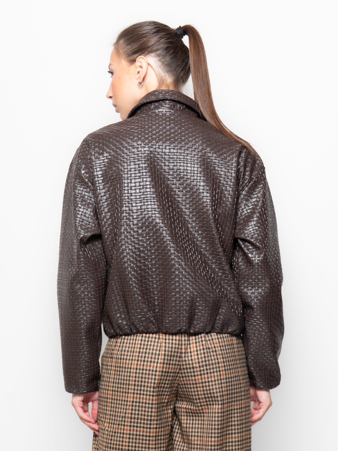 Bomber in ecopelle intrecciata