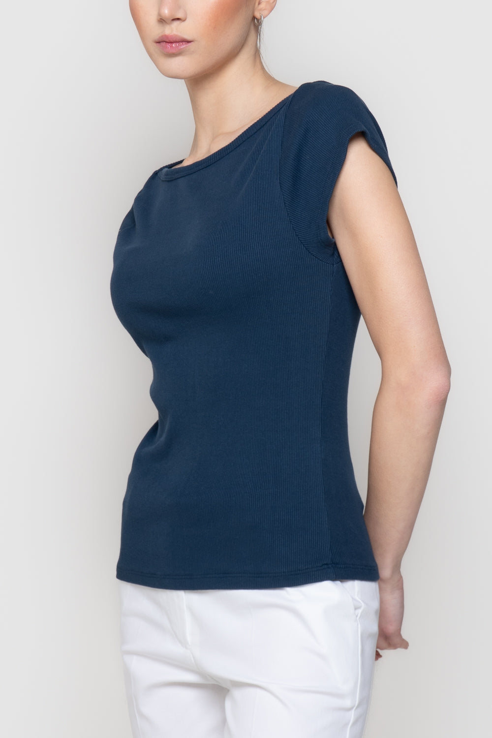 T-shirt a Costine con Scollo a Barca