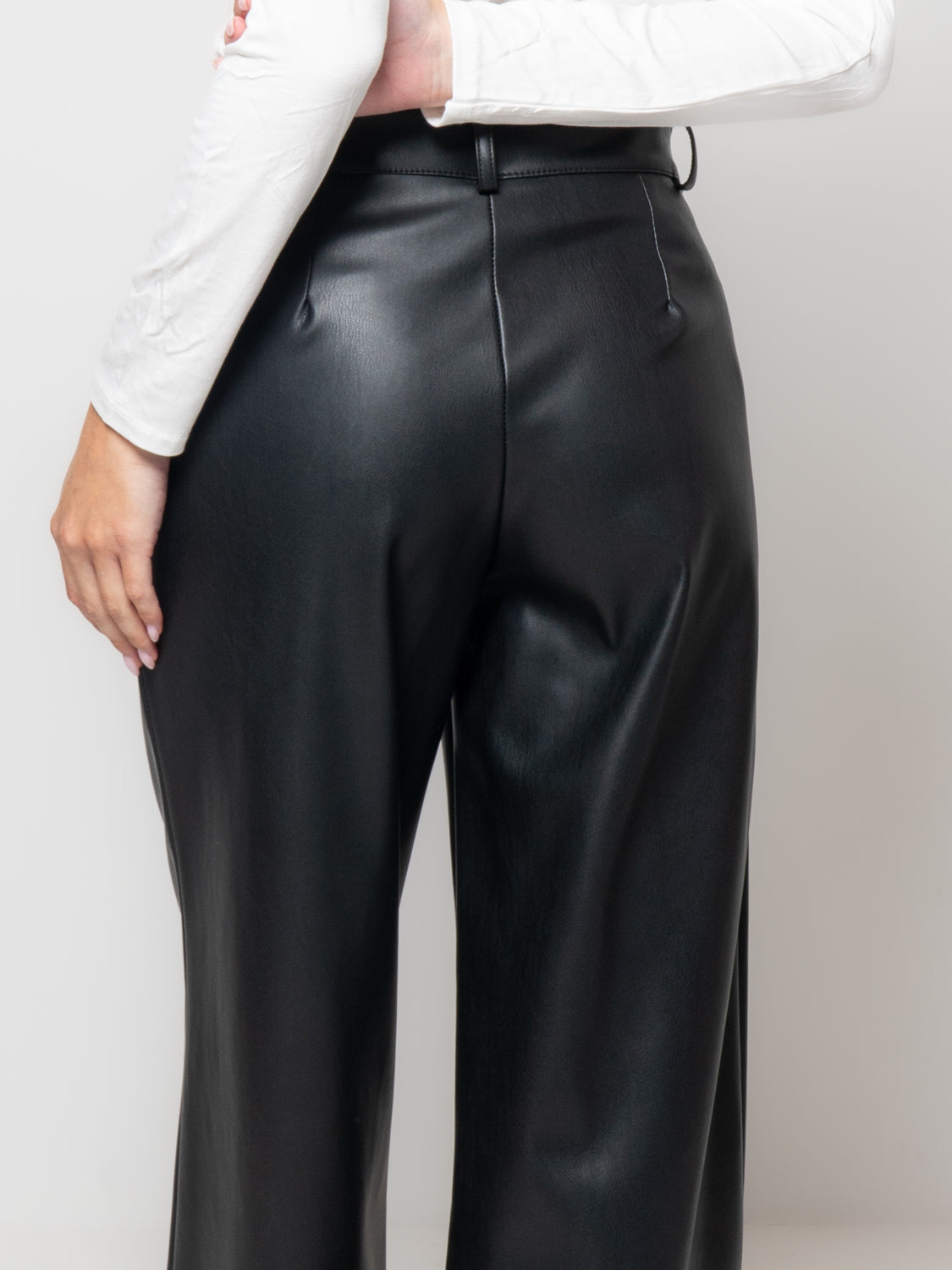 Pantalone palazzo in similpelle