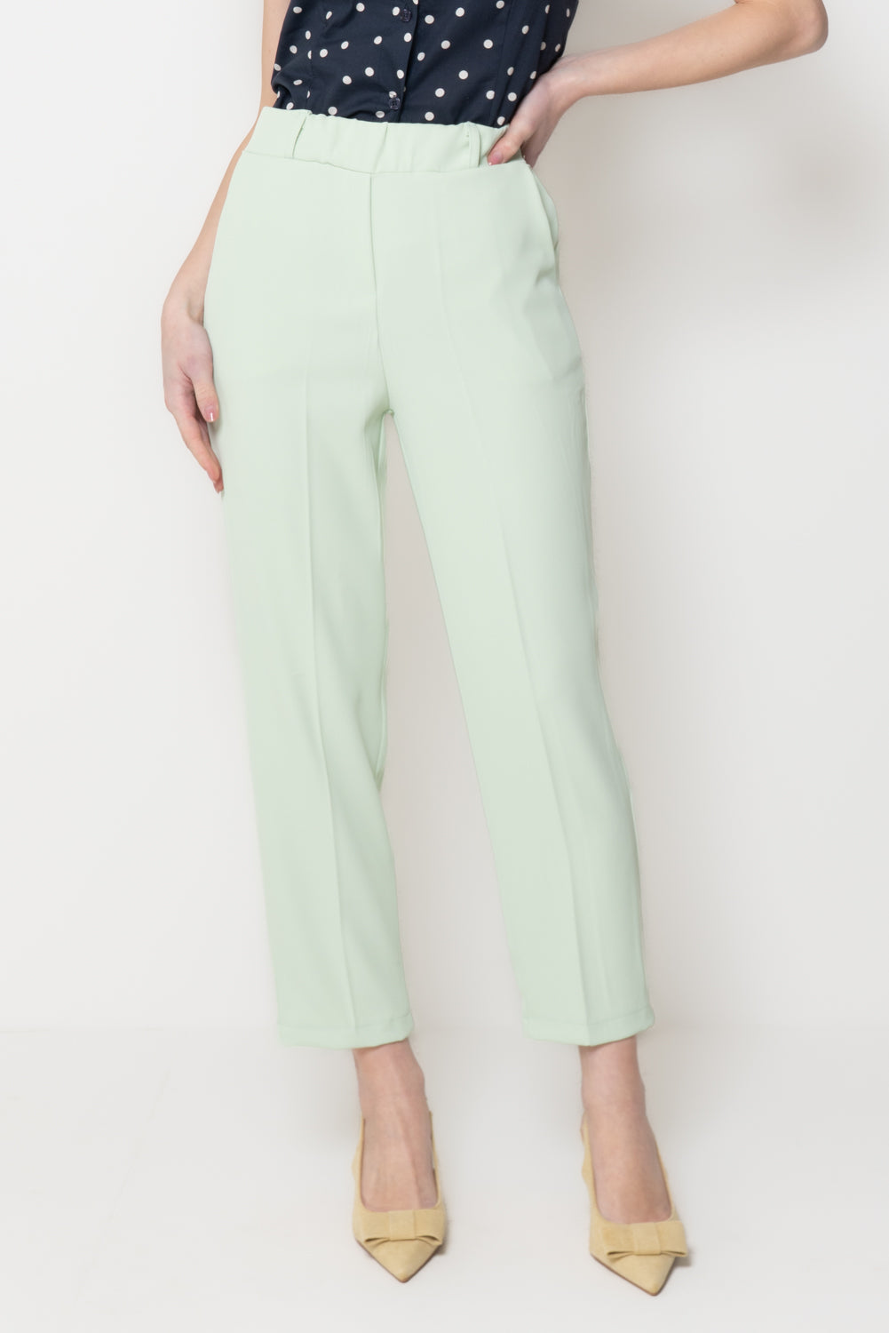 Pantaloni Slim con Piega Stirata