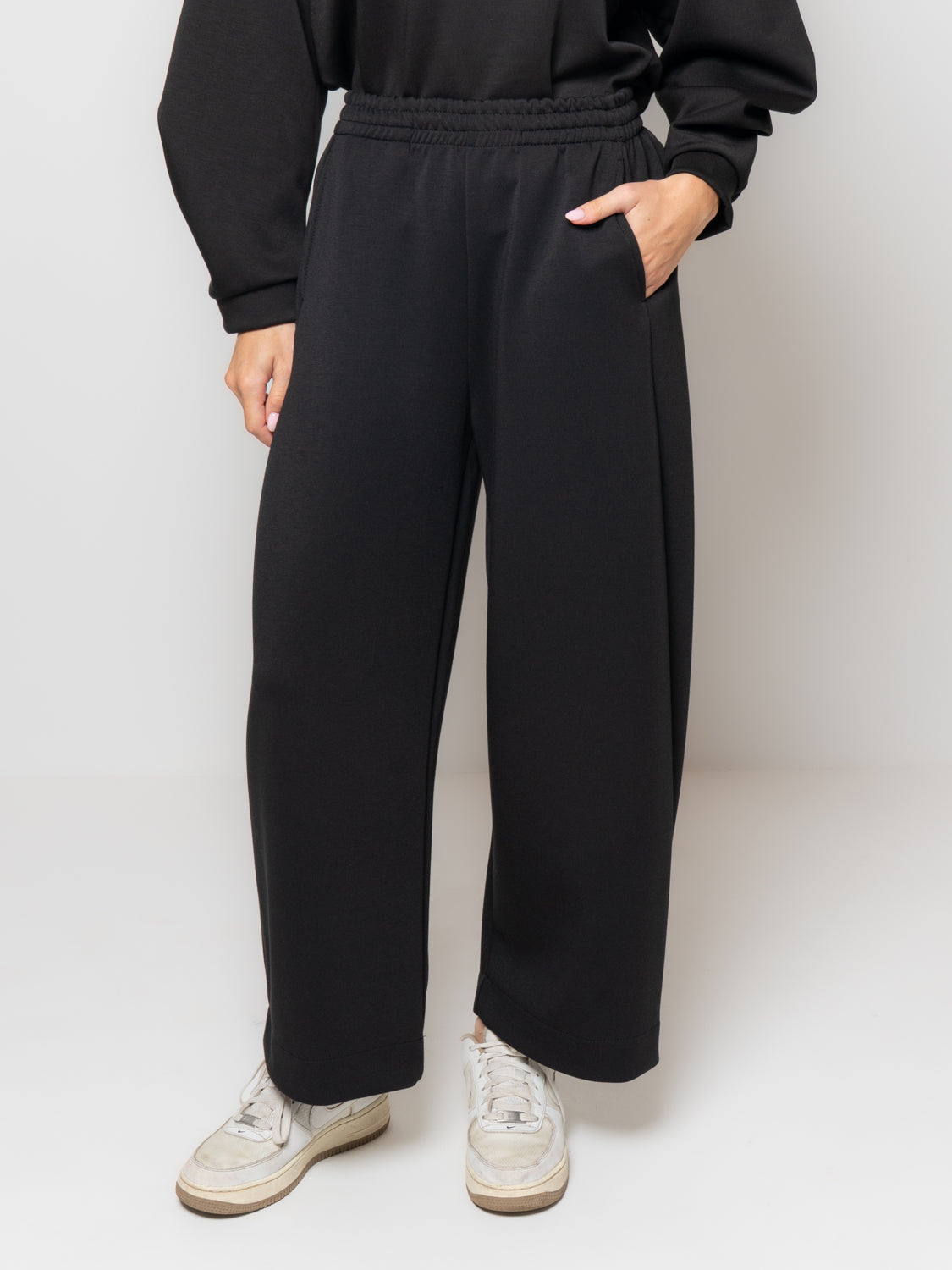 Pantalone baggy in neoprene