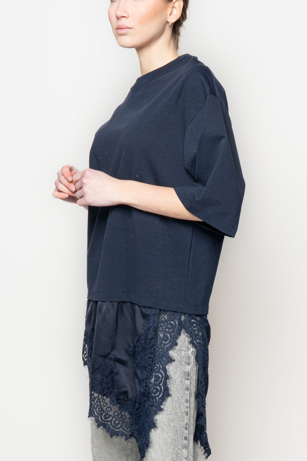 T shirt con pizzo combinato