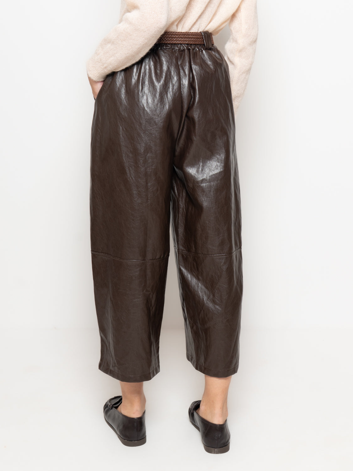 Pantaloni barrel in similpelle