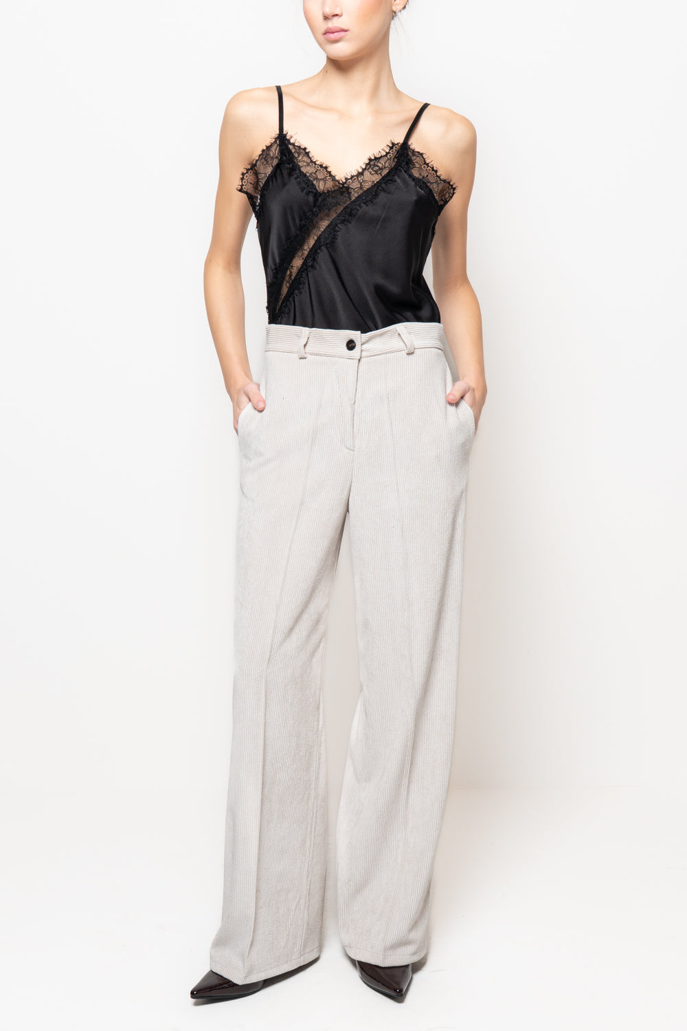 Pantaloni in velluto a palazzo