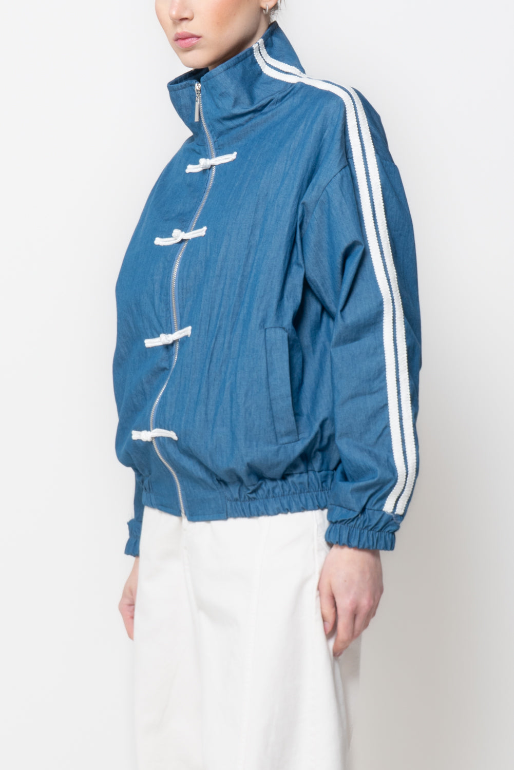 Bomber in Jeans con Alamari