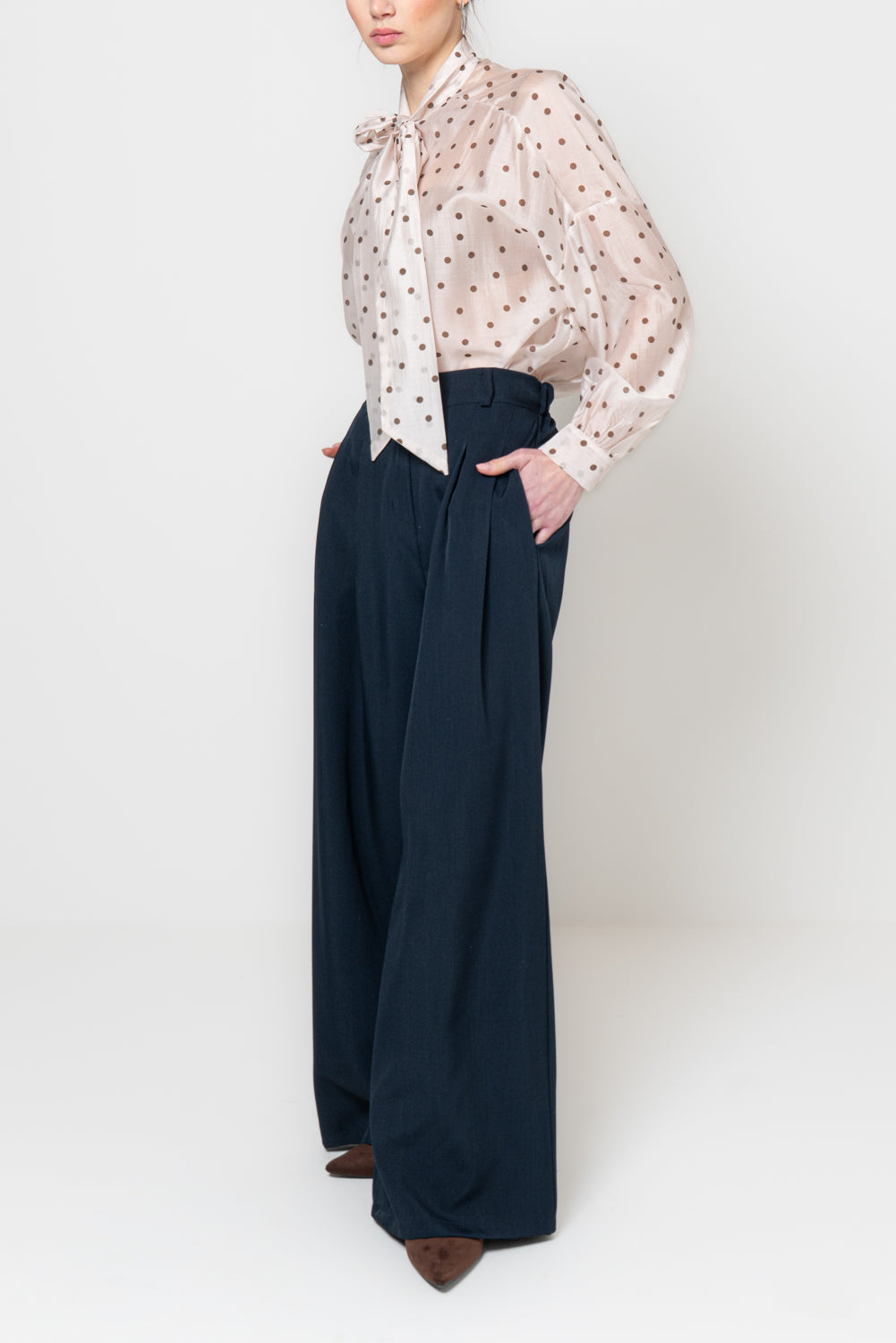 Pantaloni palazzo con pinces