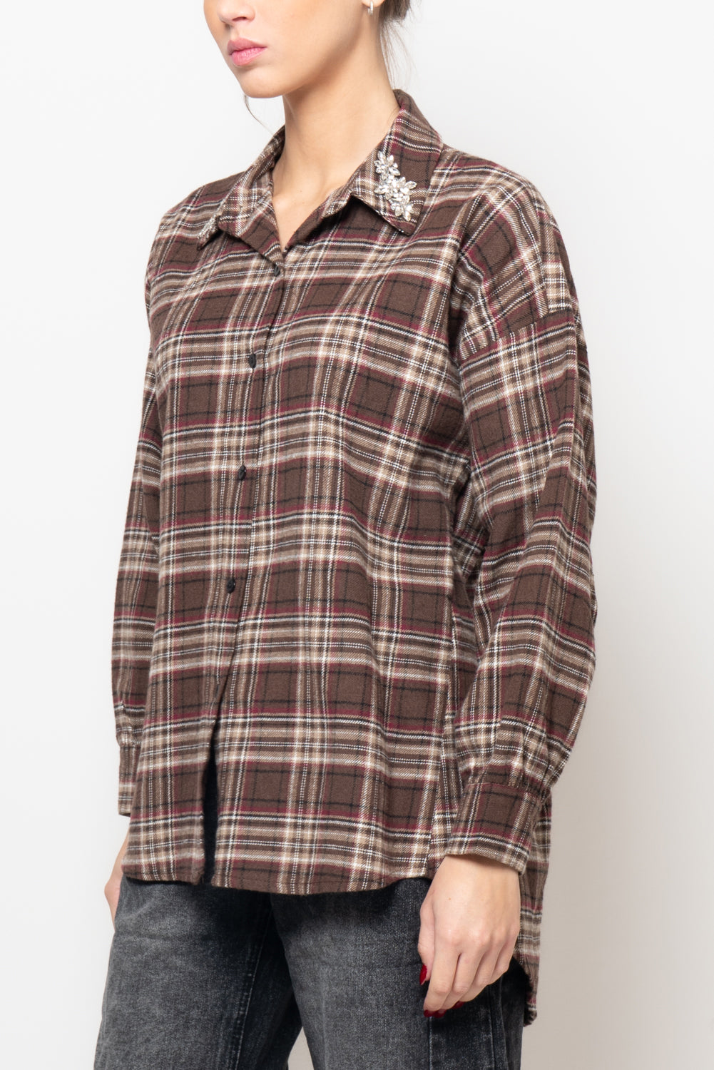 Camicia a quadri con colletto gioiello