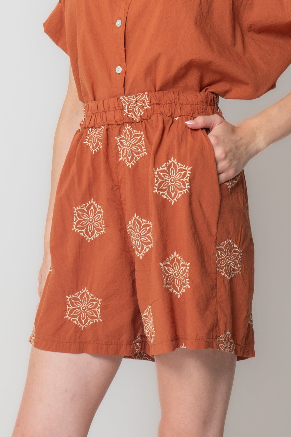 NINA FRGF7220RICRUGGINE