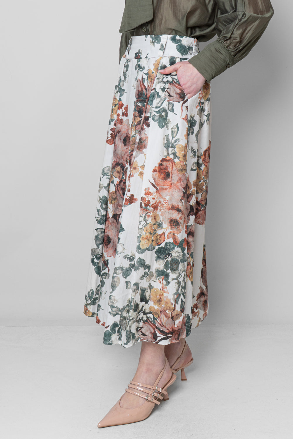 NINA FRGF8049FIODIPMILITARE