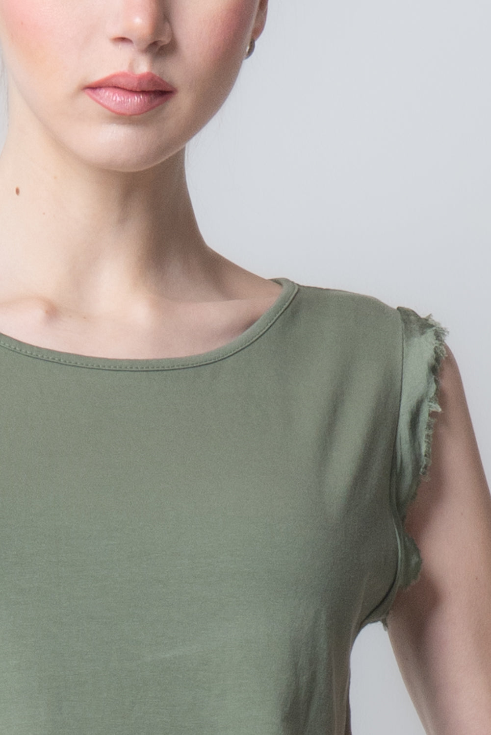NINA VNLL923247UMILITARE