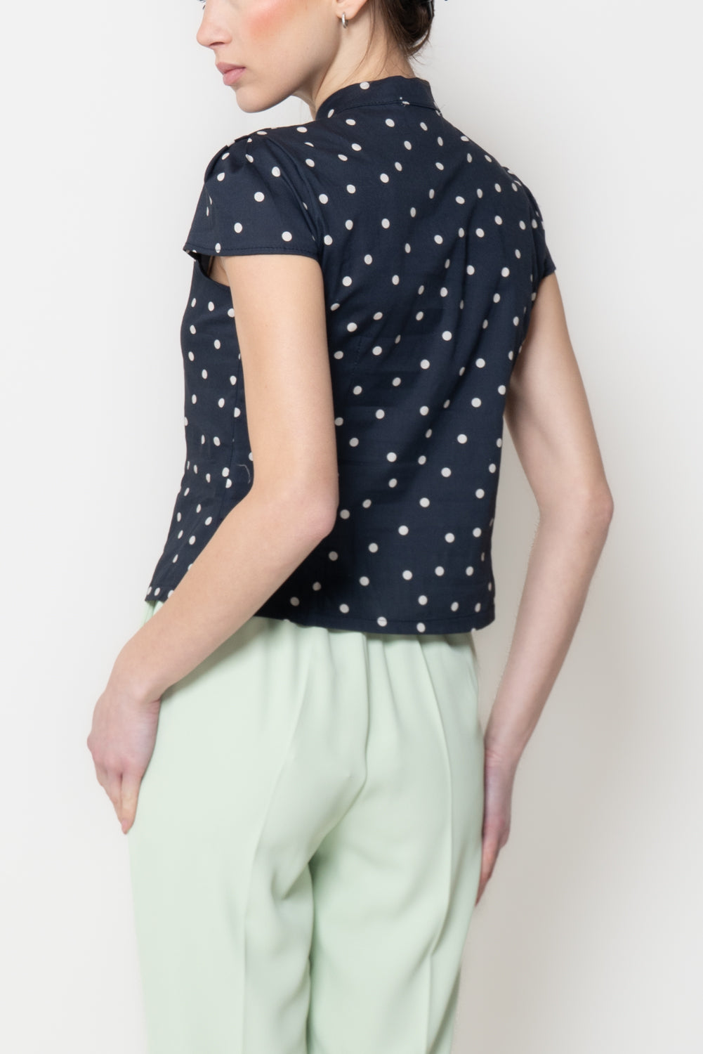 Camicia Slim a Pois con Collo alla Coreana