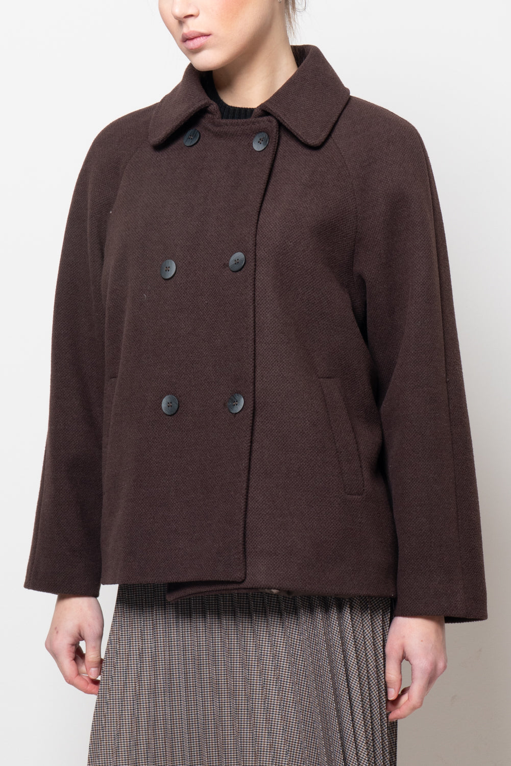 Cappotto doppiopetto corto