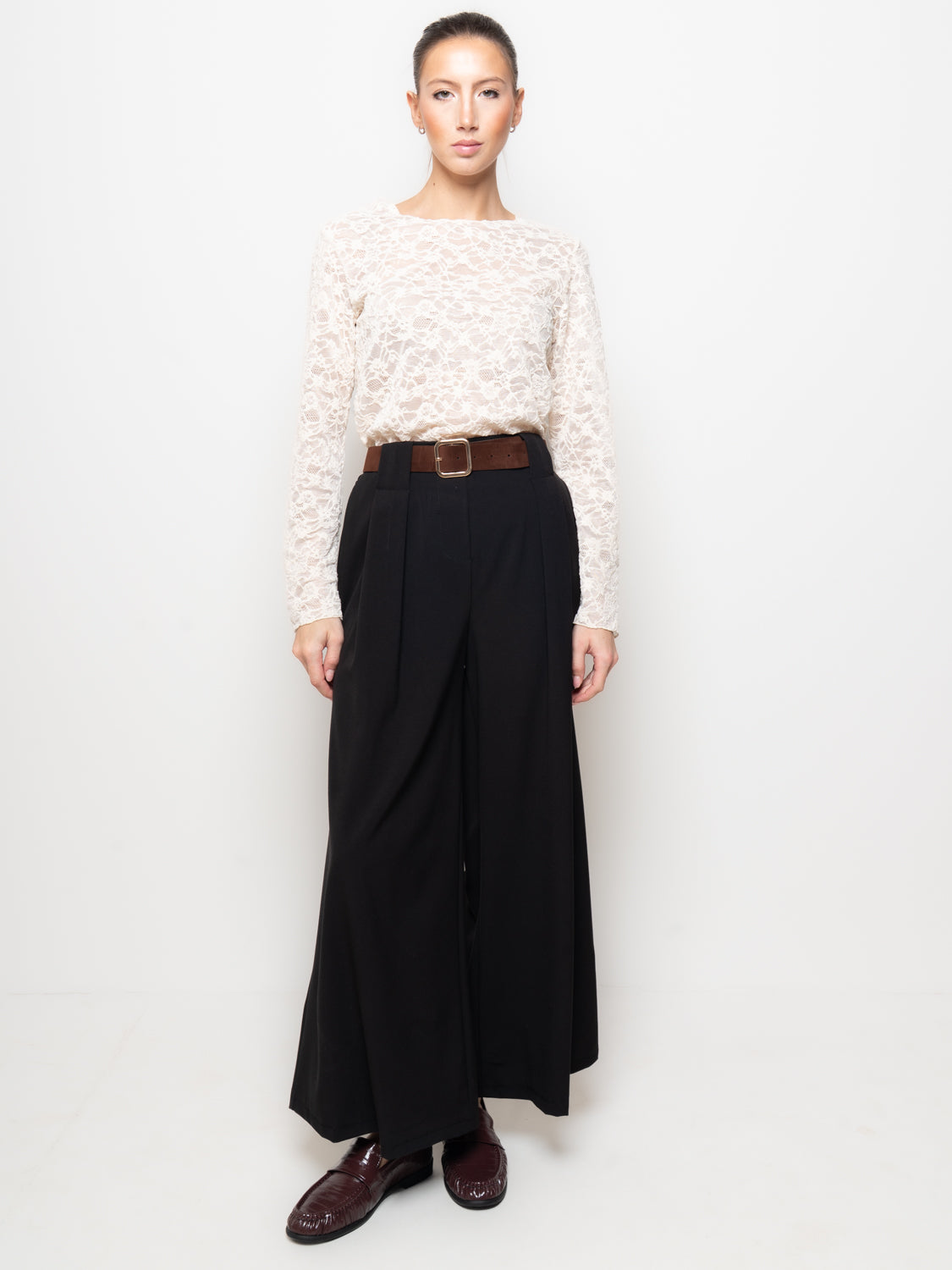 Pantalone palazzo con cintura
